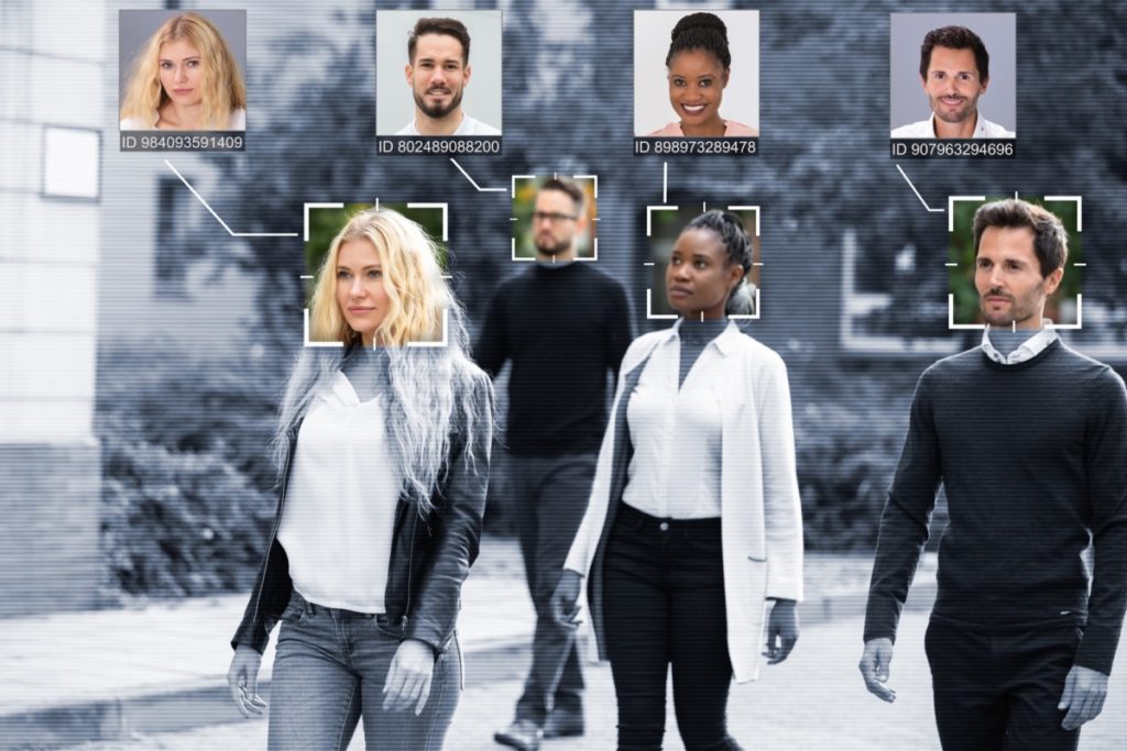 KI biometrische daten freigabe KI-datasets menschen Gesichtserkennung lizenzfrei foto bild